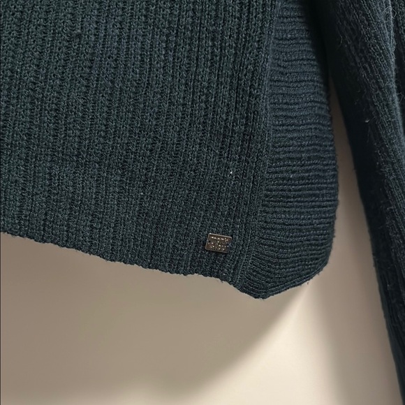 Dark Green Ribbed Sweater - Picture 3 of 8